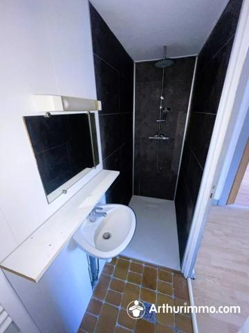 Vente                                                      Immeuble
                        
                     12 pièces                      257 m2                     à Seloncourt