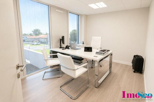 Bureaux à VENDRE