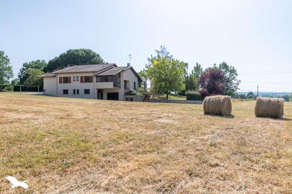 Maison 276 000 € Caussade 7 p 210 m² DPE E