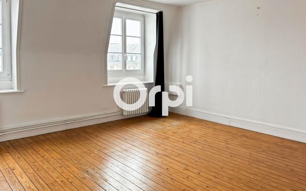 Appartement à vendre    4 pièces •  Arras