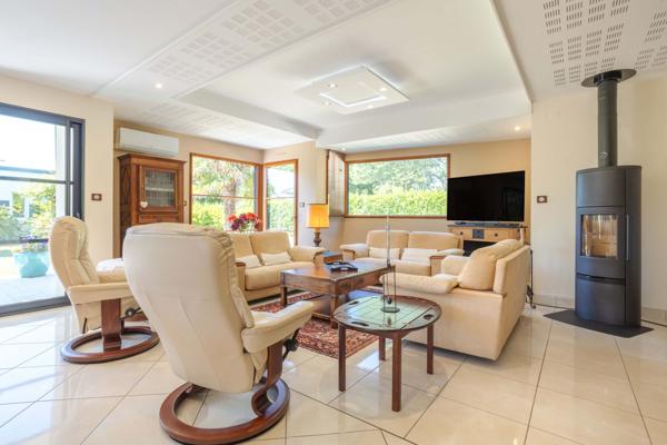 BELLE Maison d'architecte 7 PIÈCES 220 M² PROCHE PLAGE LA FORET FOUESNANT