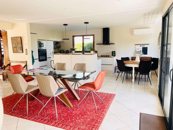 BELLE Maison d'architecte 7 PIÈCES 220 M² PROCHE PLAGE LA FORET FOUESNANT