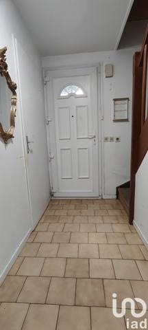 House for sale 5 rooms 75 m² Savigny-le-Temple