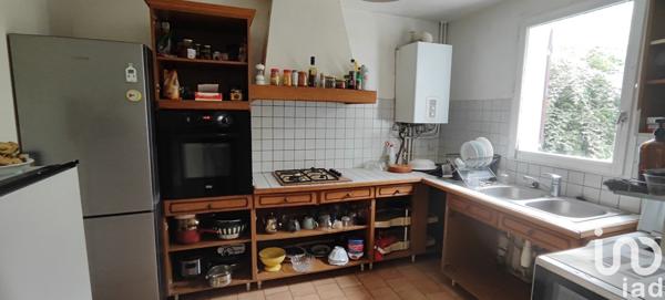 House for sale 5 rooms 75 m² Savigny-le-Temple