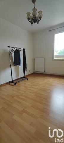 House for sale 5 rooms 75 m² Savigny-le-Temple