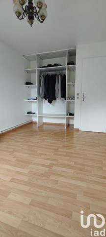 House for sale 5 rooms 75 m² Savigny-le-Temple