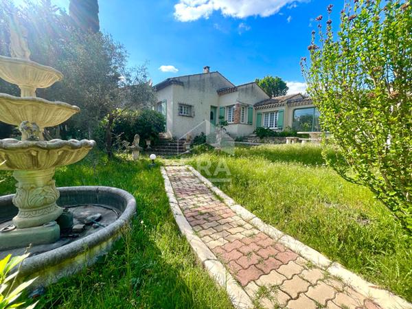 Mazan ? Maison de plain-pied 110 m² avec garage sur plus de 900 m² de terrain