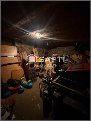 RESTAURANT LEVALLOIS SURFACE 50 M2 AVEC EXTRACTION DE 300 UNE CAVE DE 40 M2 UN LOGEMENT DE 38 M2 LOYER 1960€HT