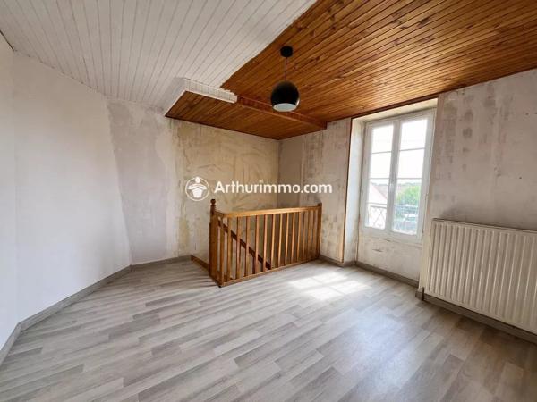 Vente                                                      Maison
                        
                     4 pièces                      110 m2                     à Aulnay