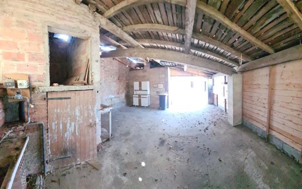 Saint Porquier, maison composé de deux logements, cinq chambres, 252 m², jardin, garages, atelier, entièrement rénové.