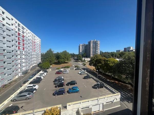 COLOCATION PROCHE ECOLES BELLEVUE-LA2361