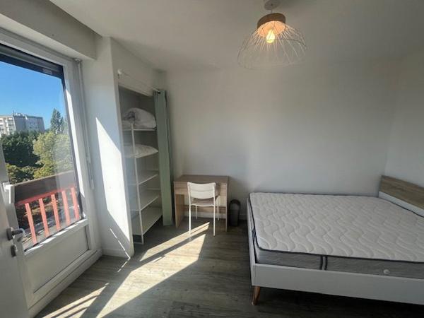 COLOCATION PROCHE ECOLES BELLEVUE-LA2361
