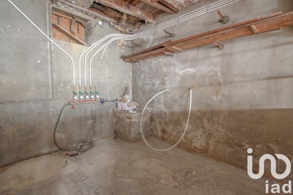 Maison 8 pièces de 213 m² à Le Bugue (24260)