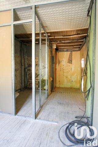 Maison 8 pièces de 213 m² à Le Bugue (24260)