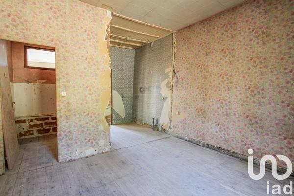 Maison 8 pièces de 213 m² à Le Bugue (24260)