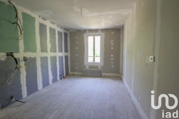 Maison 8 pièces de 213 m² à Le Bugue (24260)