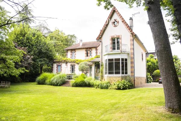 Garches – maison familiale avec jardin
