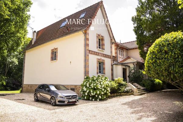 Garches – maison familiale avec jardin