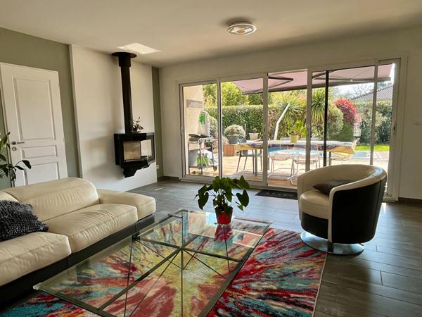 Maison Saint Jean D Illac 6 pièce(s) 156m2