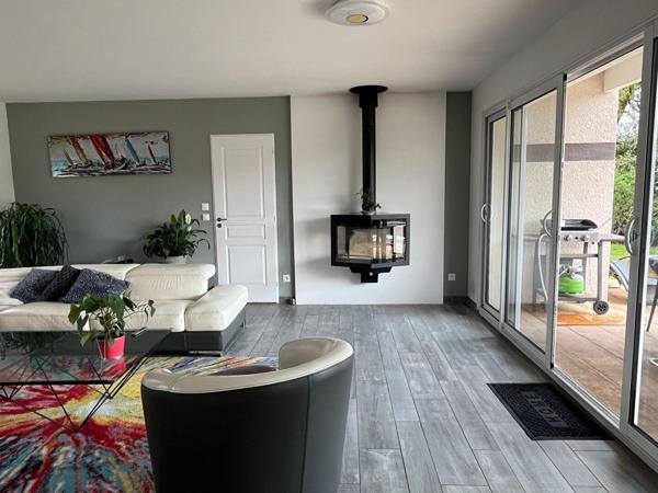 Maison Saint Jean D Illac 6 pièce(s) 156m2