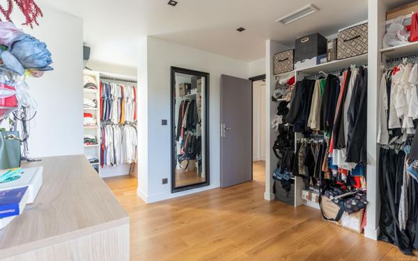 Maison à vendre    6 pièces •  Le Teich