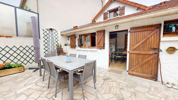 CLICHY-SOUS-BOIS, maison familiale de 120m2