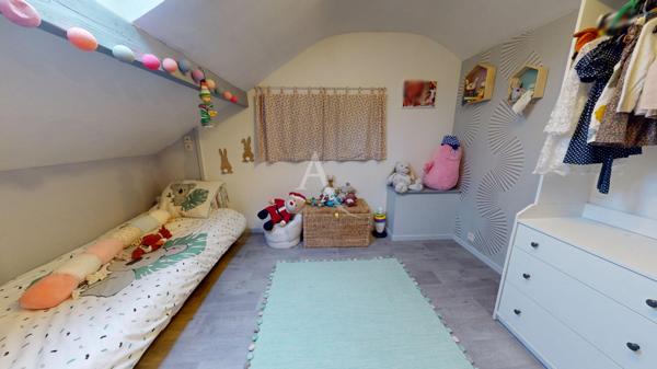 CLICHY-SOUS-BOIS, maison familiale de 120m2