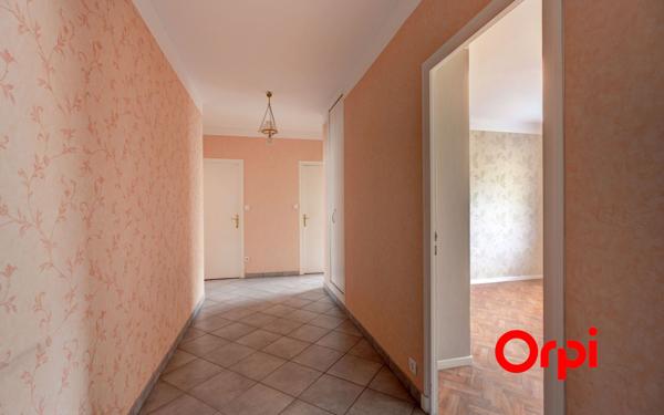 Appartement à vendre    3 pièces • 73,18 m2 Lyon 2