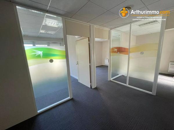 Vente                                                      Immeuble
                        
                     7 pièces                      167 m2                     à La Guerche-de-Bretagne