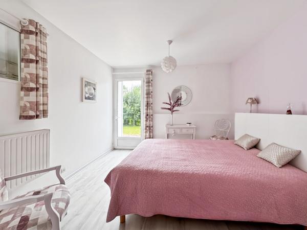 PROPRIÉTÉ DE CARACTÈRE EN BORD DE LOIRE – 210 m² – 2470 m² DE TERRAIN – LES PONTS-DE-CÉ