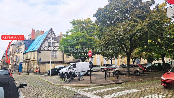 Local commercial de 147 m²