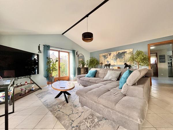 SAINT HERBLAIN – Proche de la carrière maison 5 pièces avec garage