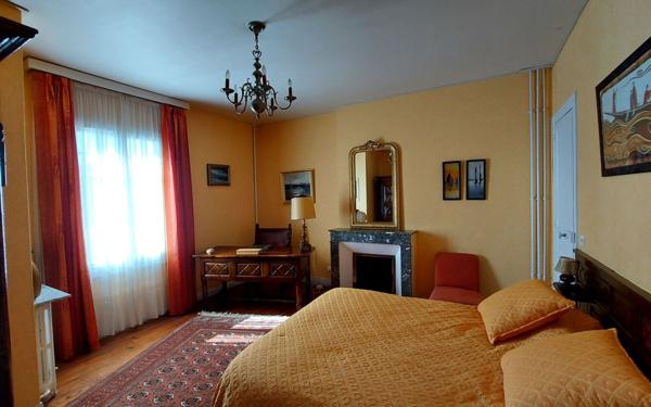 Maison à vendre    8 pièces •  Bénesse-Maremne