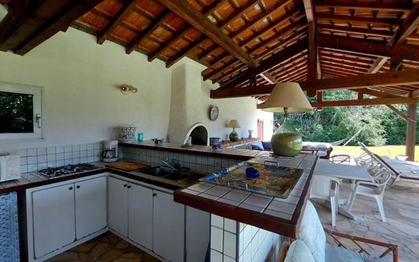 Maison à vendre    8 pièces •  Bénesse-Maremne