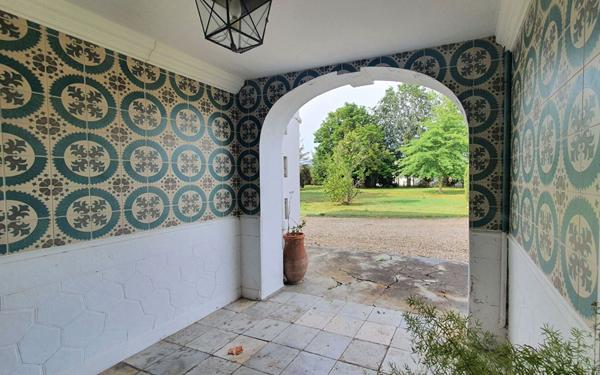 Maison à vendre    8 pièces •  Bénesse-Maremne