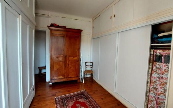 Maison à vendre    8 pièces •  Bénesse-Maremne