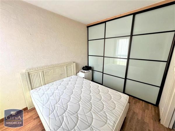 Appartement à louer 3 pièces 62.36m² Lille (59000)