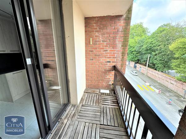 Appartement à louer 3 pièces 62.36m² Lille (59000)