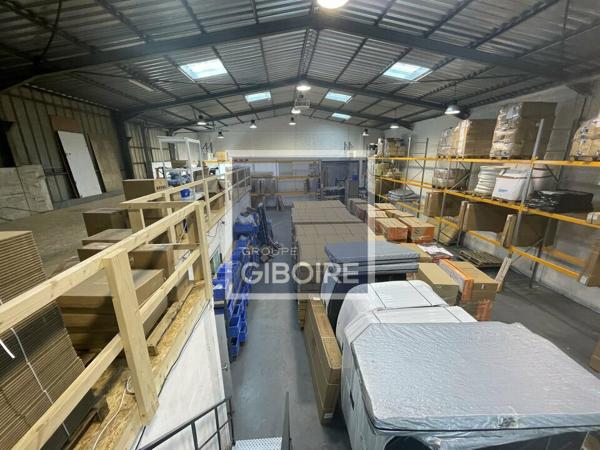 Local d'activites 550 m² à louer CARQUEFOU (réf : 44.019090)