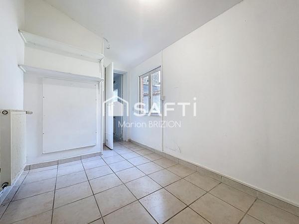 EN EXCLUSIVITE - APPARTEMENT 3 PIECES EN REZ DE JARDIN - PLACE AMELIE DOUBLIE