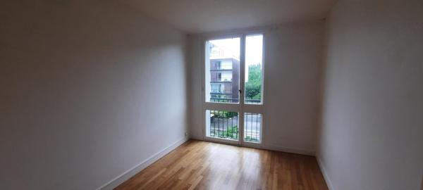 Appartement T4 à louer - 71 m² (réf : 494467)