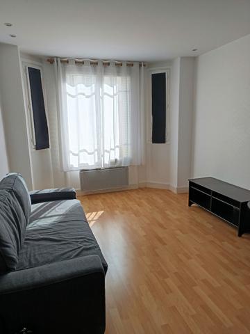 APPARTEMENT MEUBLE 45.11M² SAINT MAUR DES FOSSES