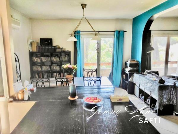 La Seyne (chateaubanne), 112M2/ 625M2 de terrain