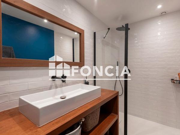 À vendre Maison 6 pièces 180 m² - Aix-en-provence 13090