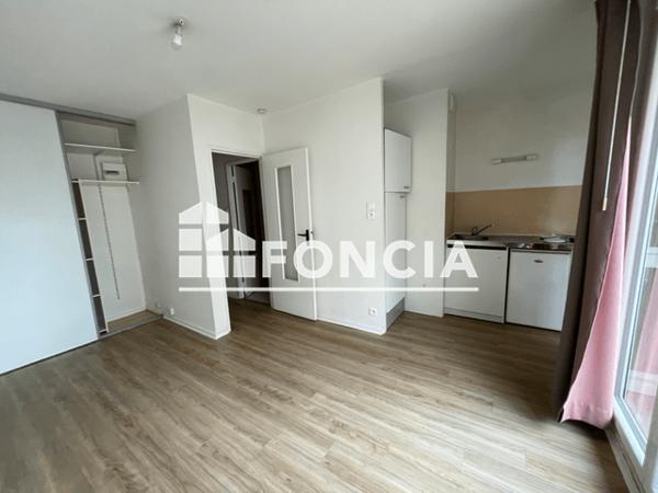 Location Studio 20.83 m² - 247 A 249, RUE DE FOUGERES Rennes 35000