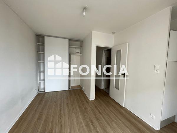 Location Studio 20.83 m² - 247 A 249, RUE DE FOUGERES Rennes 35000
