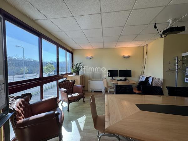 Ensemble immobilier industriel à Wittenheim (68270) - Haut-Rhin