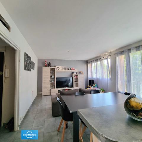Exclusivité Bel Appartement 4 pièces NEUILLY SUR MARNE 74,83 m2 avec Cave et stationnement