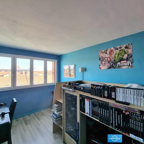 Exclusivité Bel Appartement 4 pièces NEUILLY SUR MARNE 74,83 m2 avec Cave et stationnement