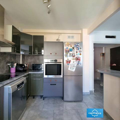 Exclusivité Bel Appartement 4 pièces NEUILLY SUR MARNE 74,83 m2 avec Cave et stationnement